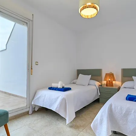 Botavara By Aguilarent * Γιαβέα